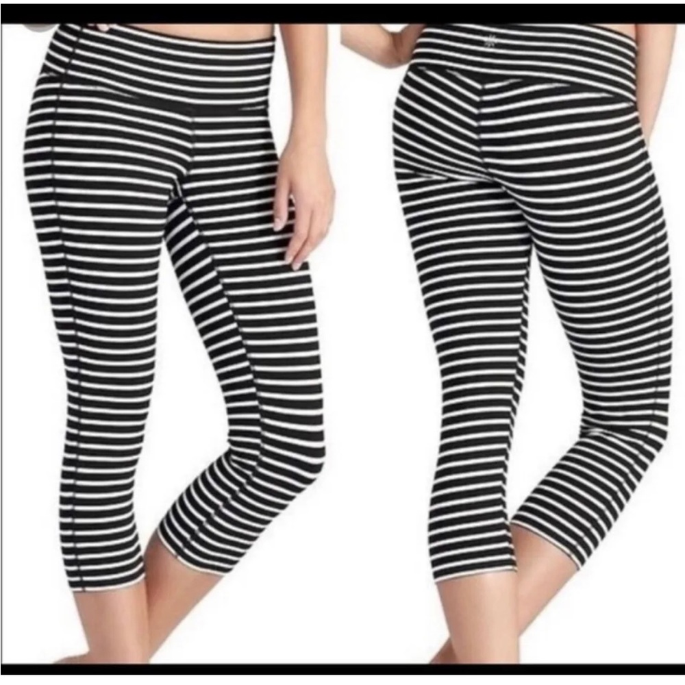 Athleta Chaturanga Striped Capri Leggings Size XL Tall New